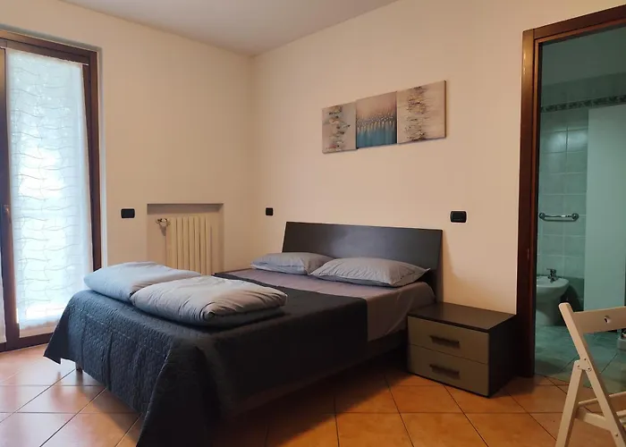 Peschiera Monte Baldo Apartment *