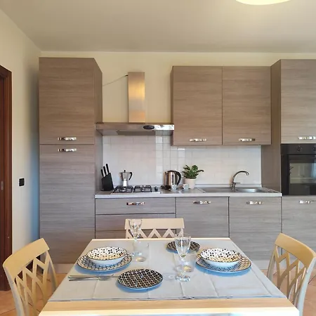 Peschiera Monte Baldo Apartment *